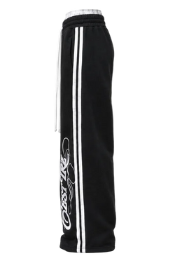 TRZ SWEATPANTS BLACK „no more space for words“